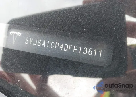 2013 Tesla Model S Performance z USA, uszkodzony, nr VIN 5YJSA1CP4DFP13611